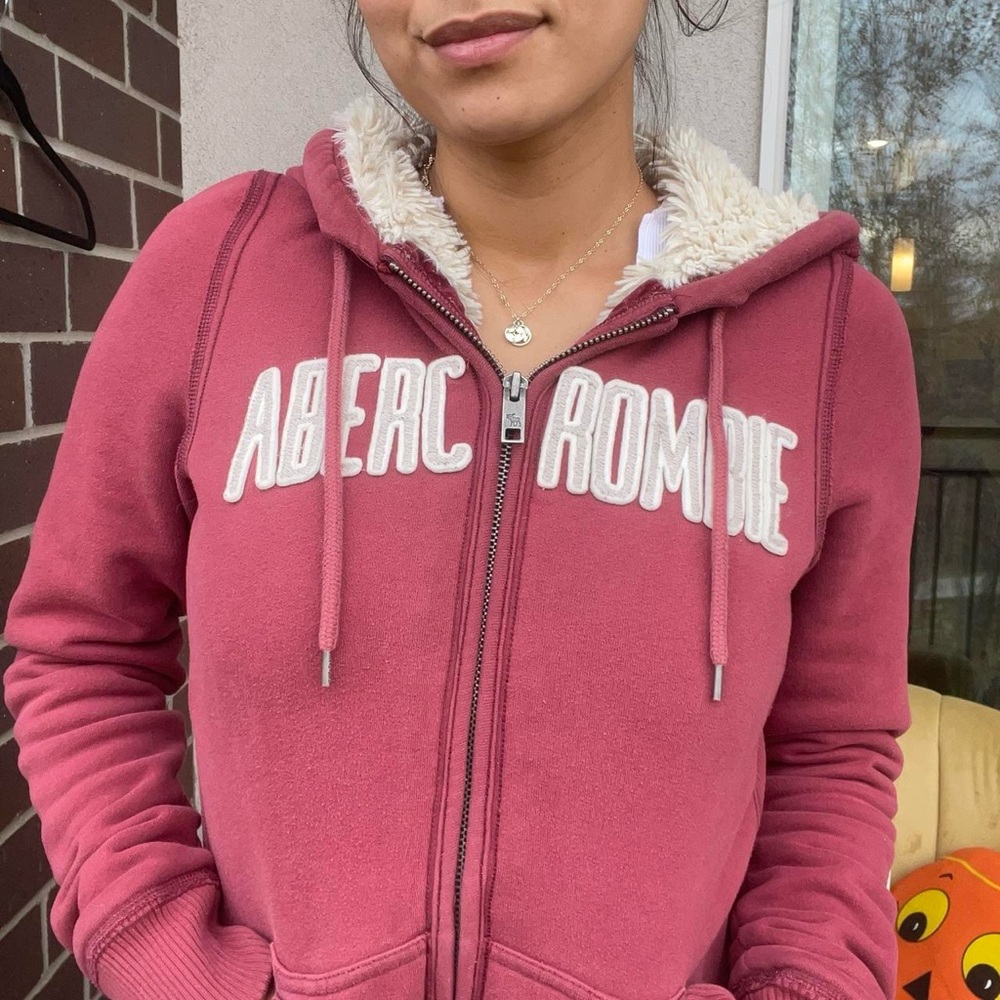 Abercrombie & Fitch Y2K Faux Fur Lined Zip Hoodie
